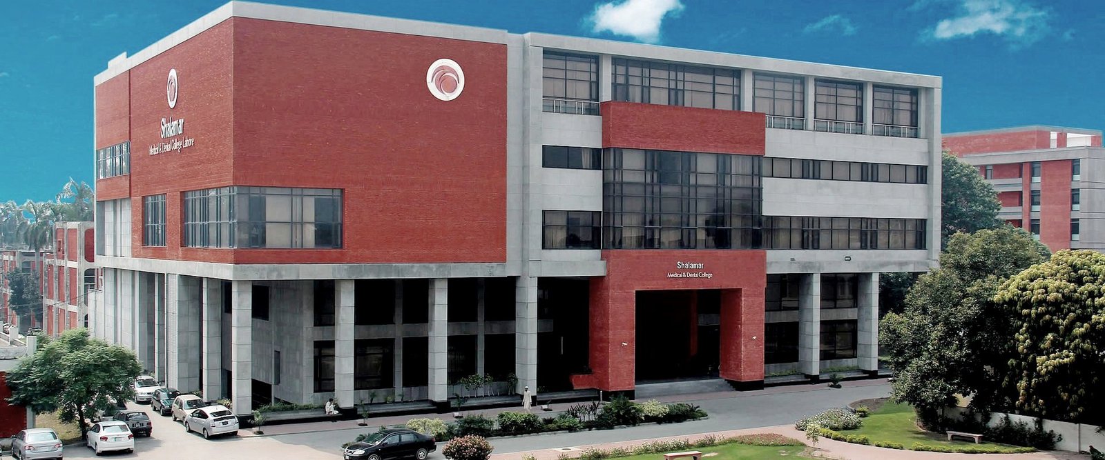 Shalimar Hospital medical facility aluminium ventilation and window cladding